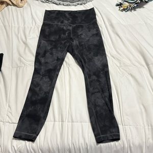 Lululemon size 10 diamond leggings (wunder train)